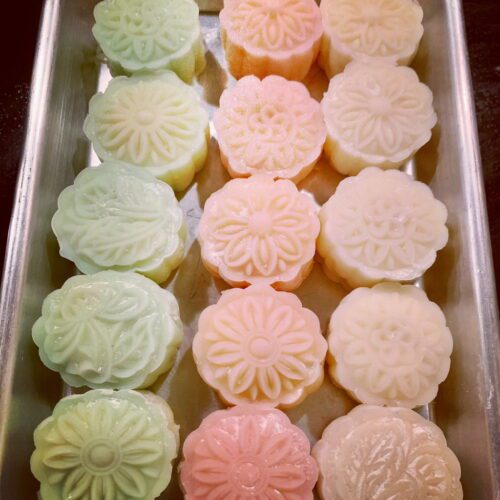 Mochi Mooncake with Creamy Custard