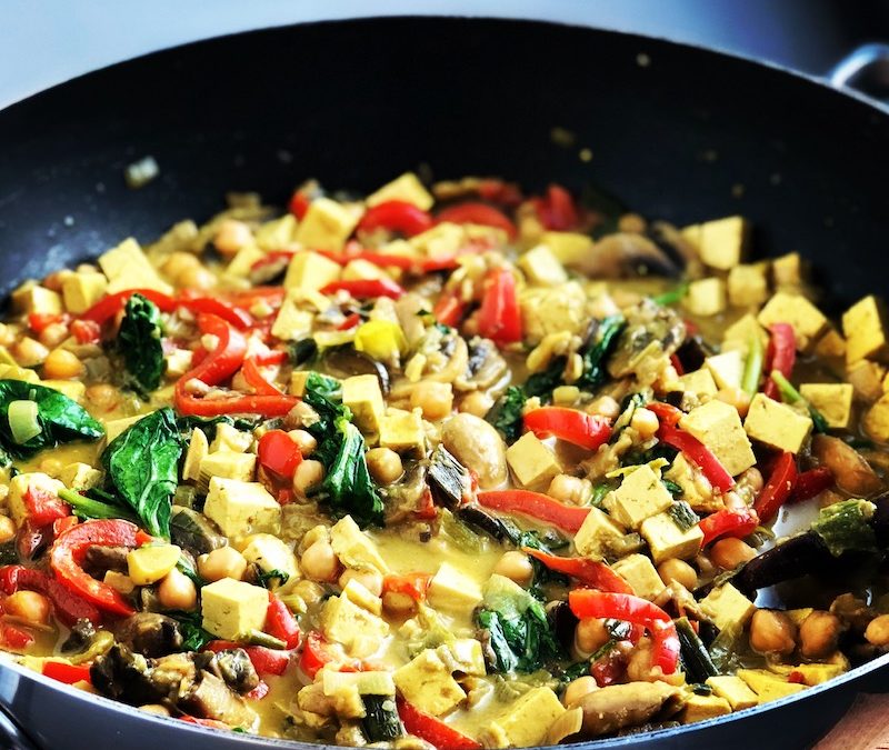 Chickpea-Curry with Tofu and Coconut (vegan, gf)